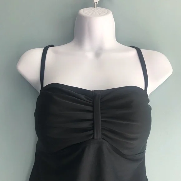 Liz Lange Maternity for Target Tankini Top L - Picture 2 of 4